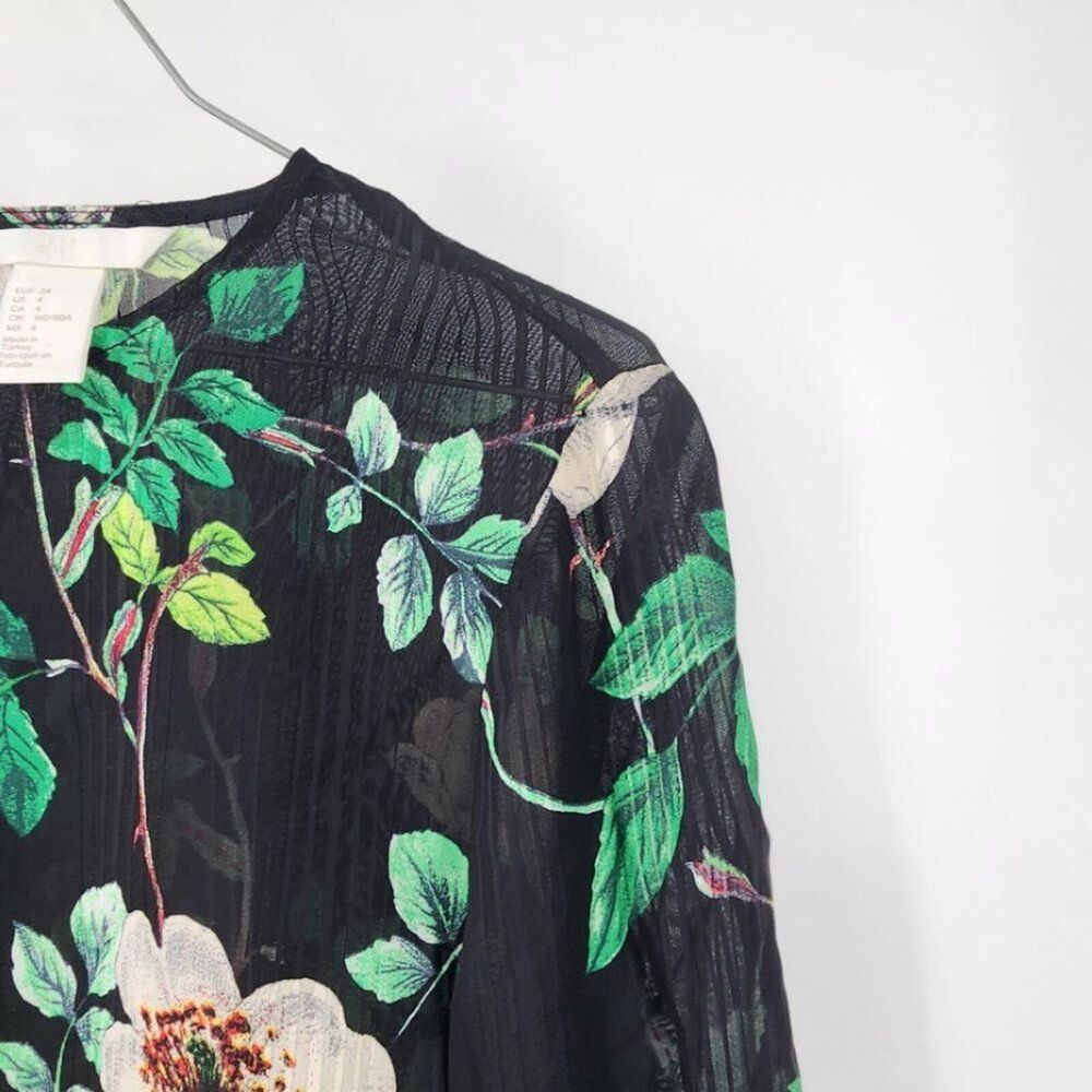H&M Semi-Sheer Floral Black Long Sleeve Top Womens Size 4 Whimsygoth Fairy - Picture 5 of 5